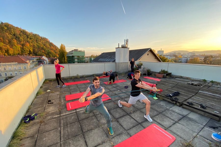 Foto vom Eisner ZT Team beim Training am Dach